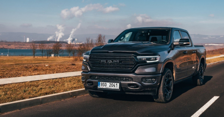 RAM 1500 – farmář ve smokingu